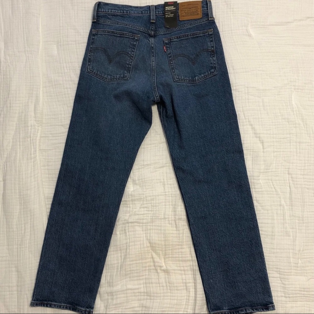 Levi’s Wedgie Straight Jeans